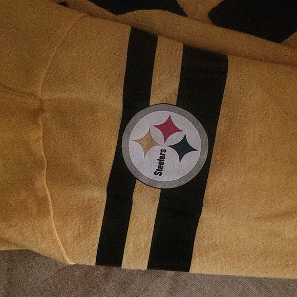 Victoria's Secret PINK Pittsburgh Steelers V Neck T-shirt XS - Picture 5 of 7